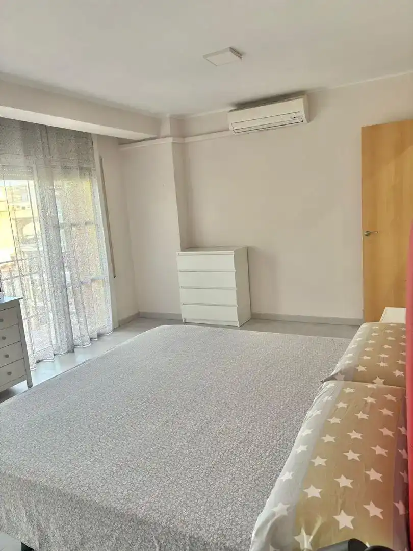 Bedroom of Flat for sale in Tortosa  with Air Conditioner and Balcony