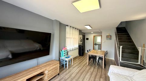 Foto 3 de Casa adosada en venta en Antoni Pujades, Santa Maria - Terra Nostra, Montcada i Reixac