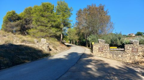 PARCELA CON UBICACIÓN EXCEPCIONAL EN URB. VALGRANDE CHINCHÓN