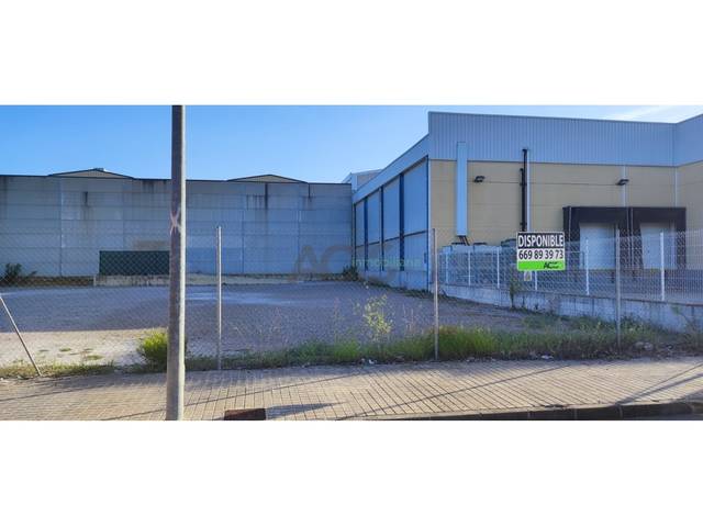 Terreno industrial en Venta en Beneixida