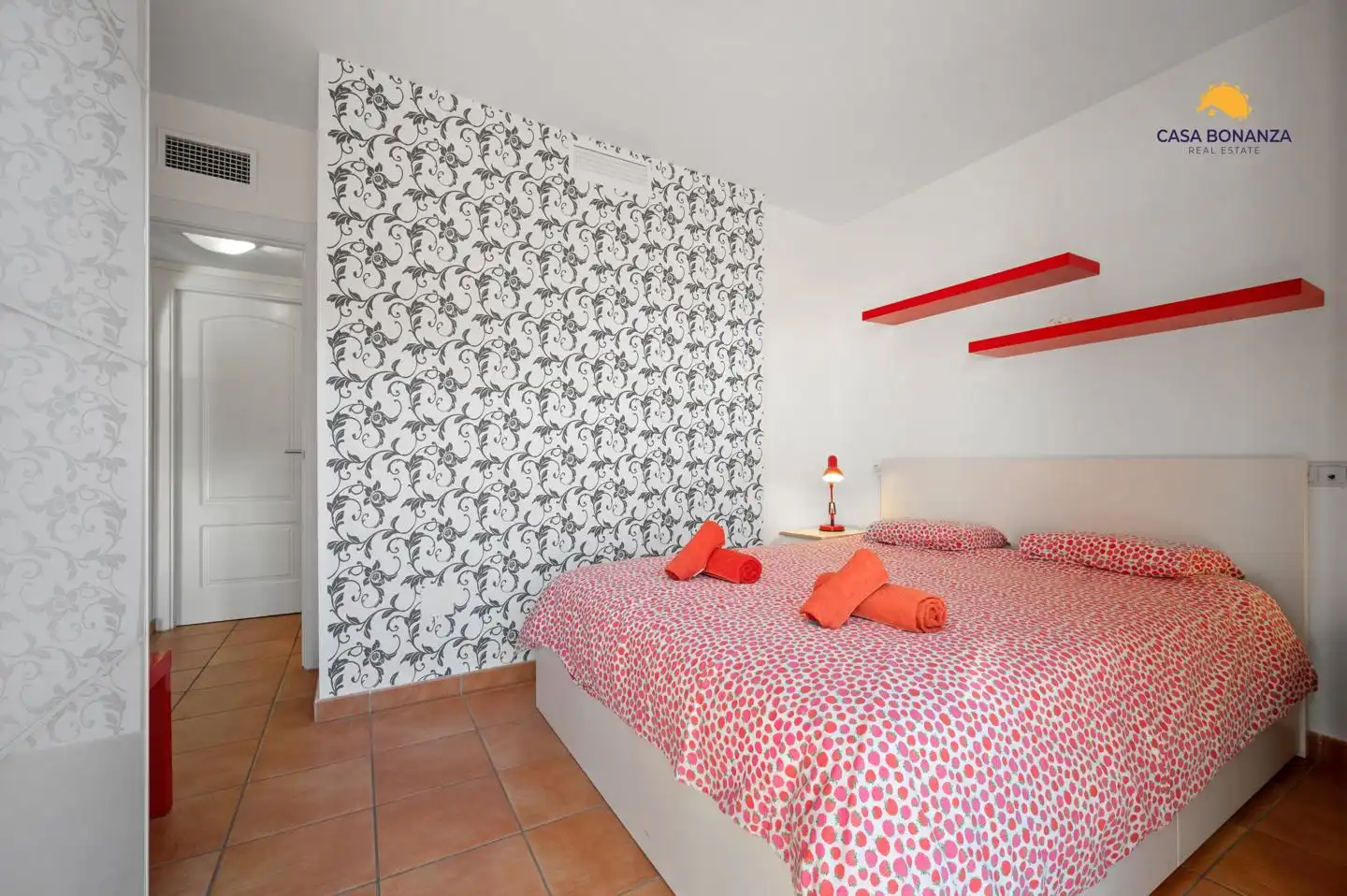 Apartments for sale in Retama, Cotobro