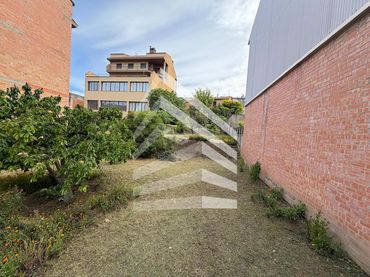 Grundstücke und Bauplätze zum Verkauf in calle Bages
