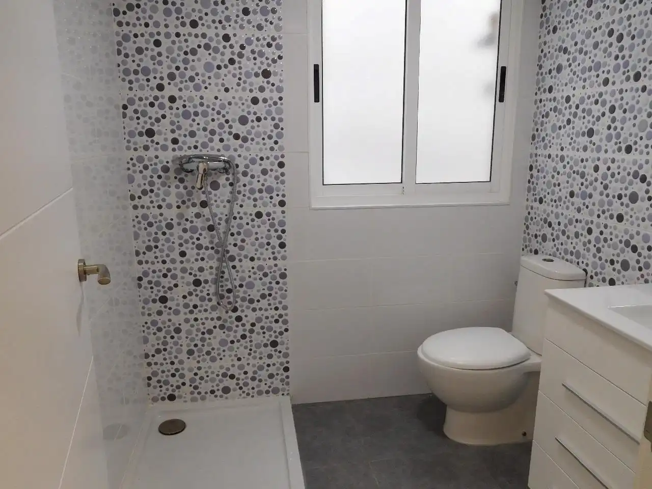 Piso en venta en Carrer de Conchita Piquer, El Calvari