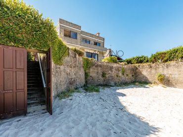 Chalet con balcón en venta en Antonio Cominges