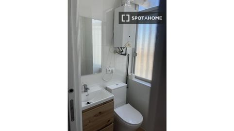 Photo 4 of Room in El Plantinar – Avda. La Paz - El Juncal, Sevilla Capital
