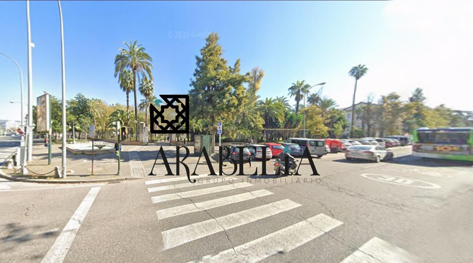 Vista exterior de Casa o xalet en venda en  Córdoba Capital amb Terrassa, Traster i Balcó