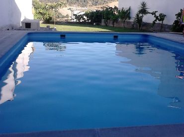 Casa con piscina en venta en Huétor de Santillán