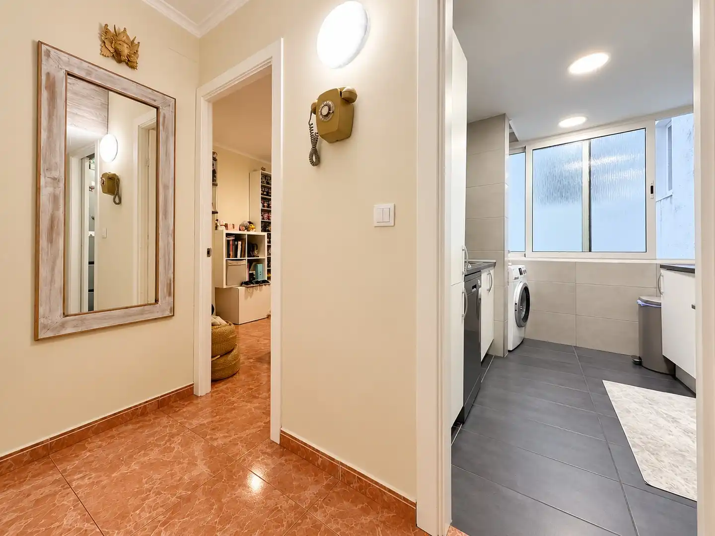 Flat with lift for sale in Via Júlia, imagen 10