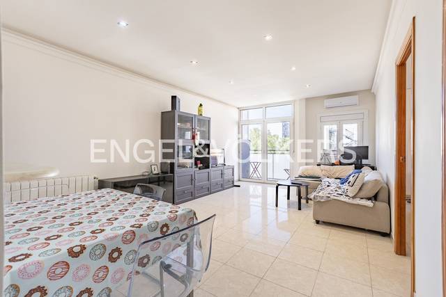 Piso en Venta en El Besós i el Maresme