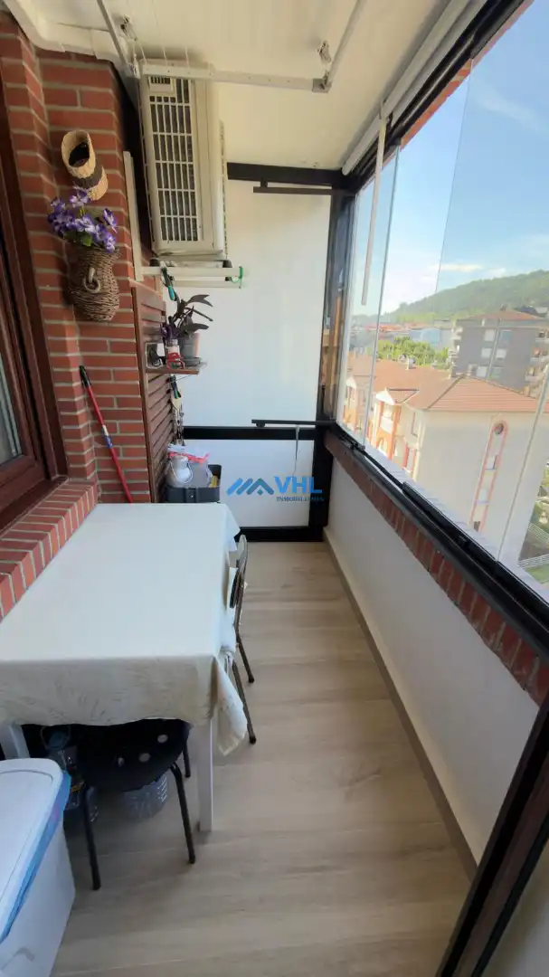 Terrasse von Wohnung zum Verkauf in Castro-Urdiales mit Klimaanlage, Heizung und Terrasse