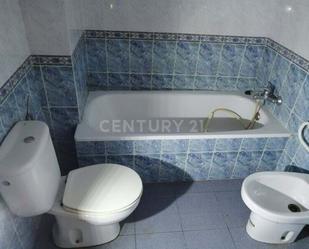 Bathroom of House or chalet for sale in Salvatierra de Santiago