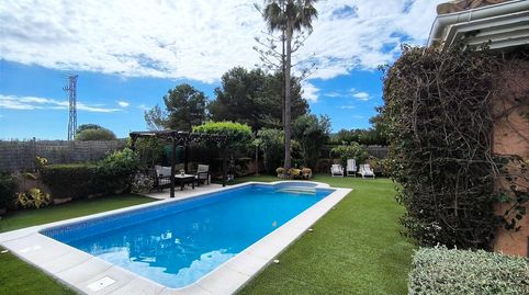 Precioso chalé unifamiliar aislado con piscina y amplio garaje, imatge 5