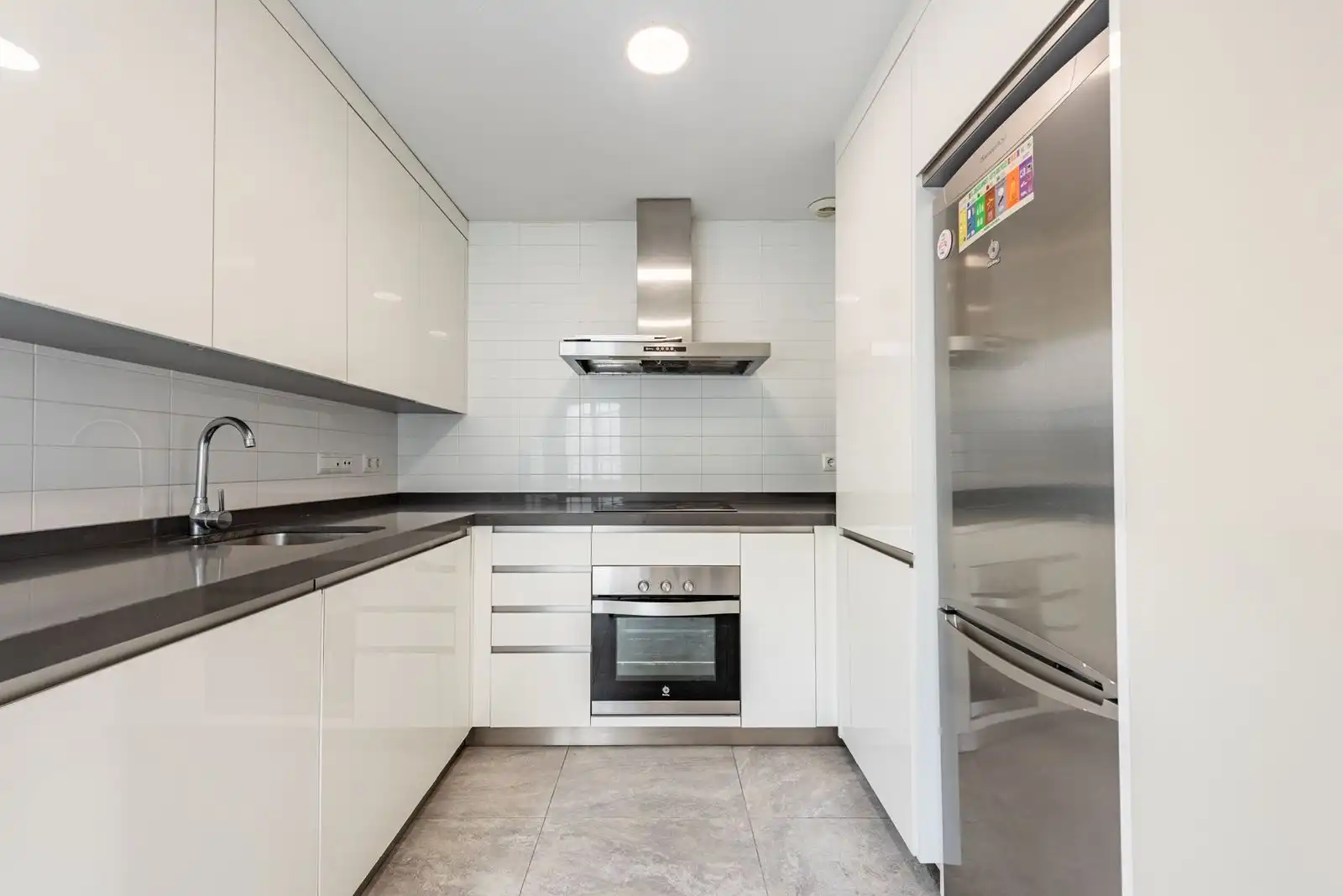 Cocina de Casa adosada en venta en Marbella con Aire acondicionado, Terraza y Internet