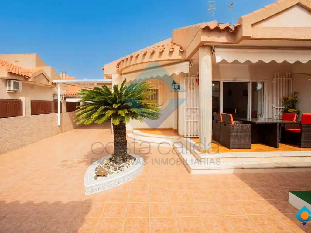 Terraza de Casa o chalet en venta en Puerto de Mazarrón