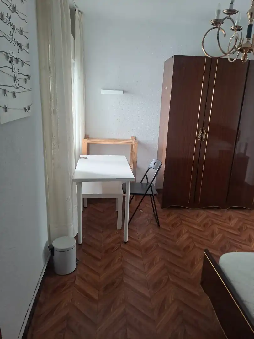 Flat with terrace to rent in Avenida de Portugal 26, imagen 7