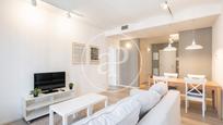 Living room of Flat to rent in  Barcelona Capital  with Air Conditioner, Heating and Furnished