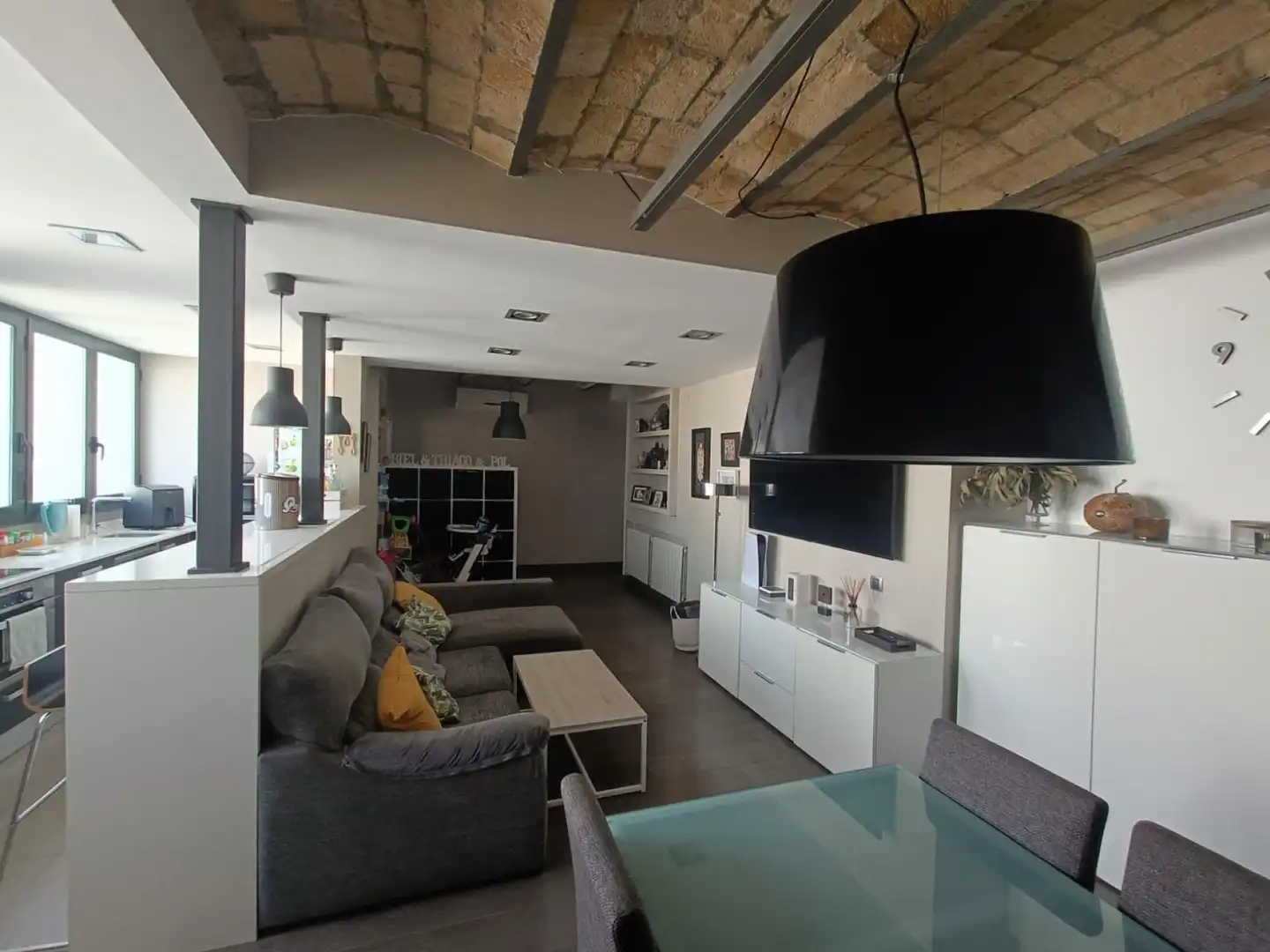 Sala de estar de Ático en venta en Barcelona con Aire acondicionado, Calefacción y Terraza