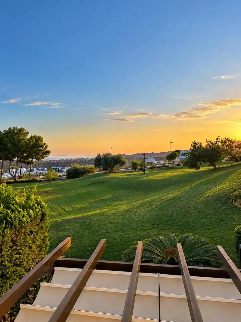 Casa a schiera con piscina in vendita a Golf Bahía, imagen 32