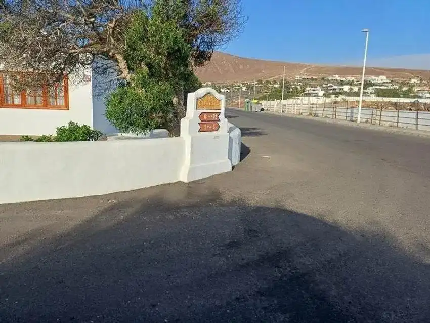 Vista exterior de Casa o chalet en venta en Yaiza con Jardín privado