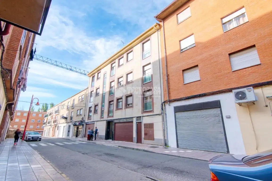 Exterior view of Flat for sale in Santa Marta de Tormes  with Heating