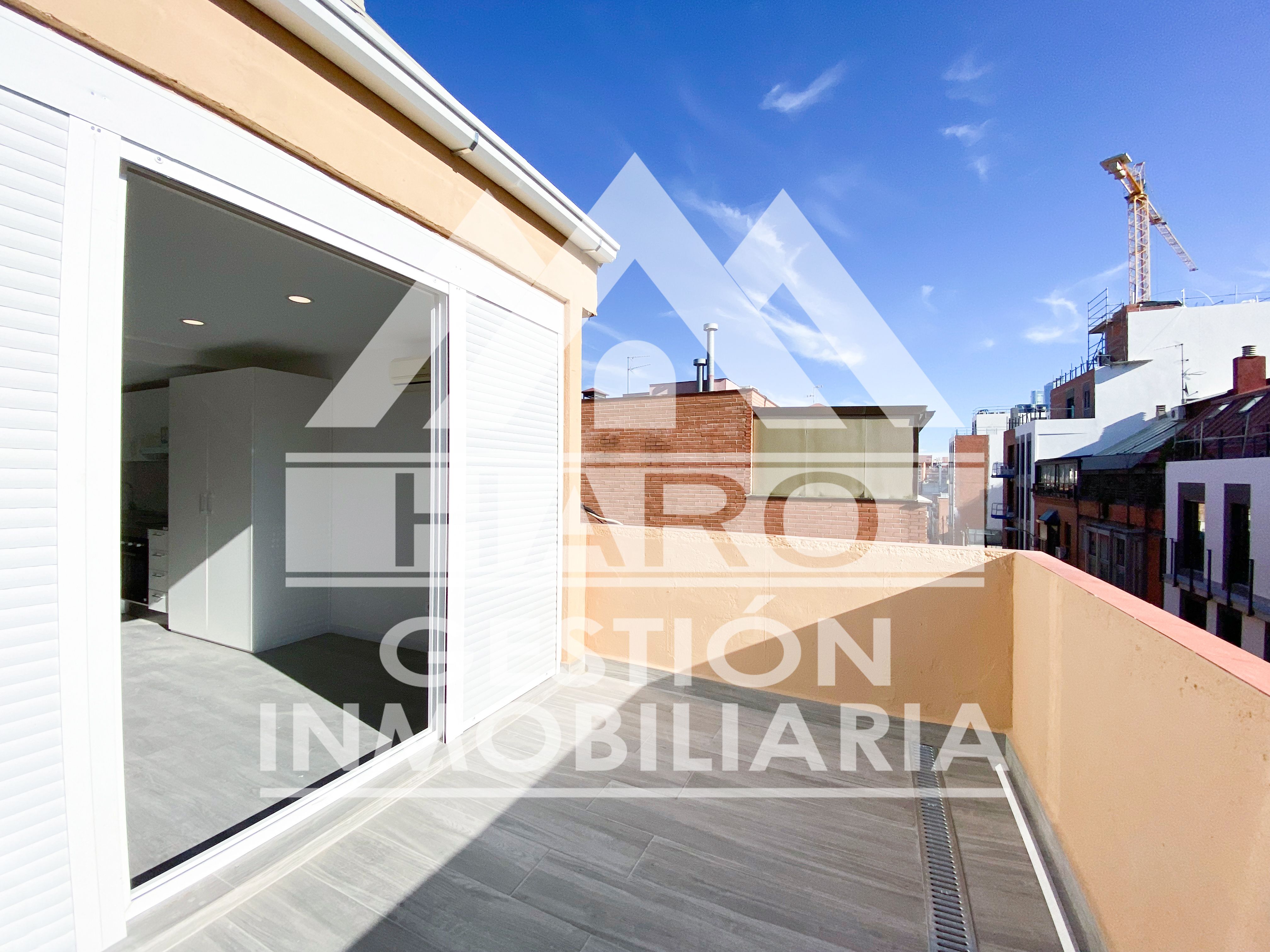 Terrassa de Edifici en venda en  Madrid Capital