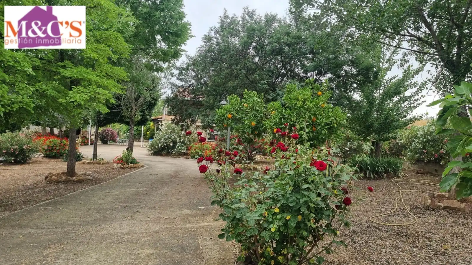 Garden of Houses for sale in Hinojosas de Calatrava  with Air Conditioner, Heating and Private garden