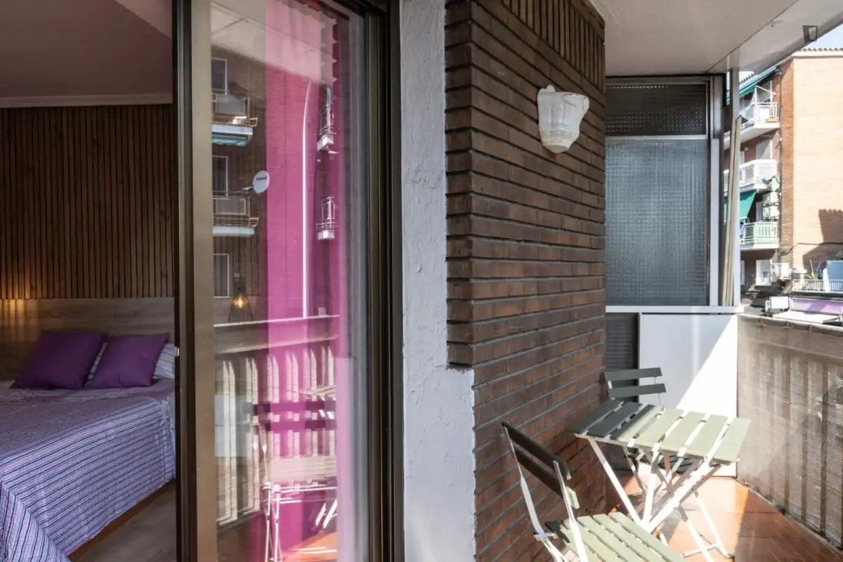 Balcony of Apartments for share in Madrid  with Air Conditioner, Furnished and Oven