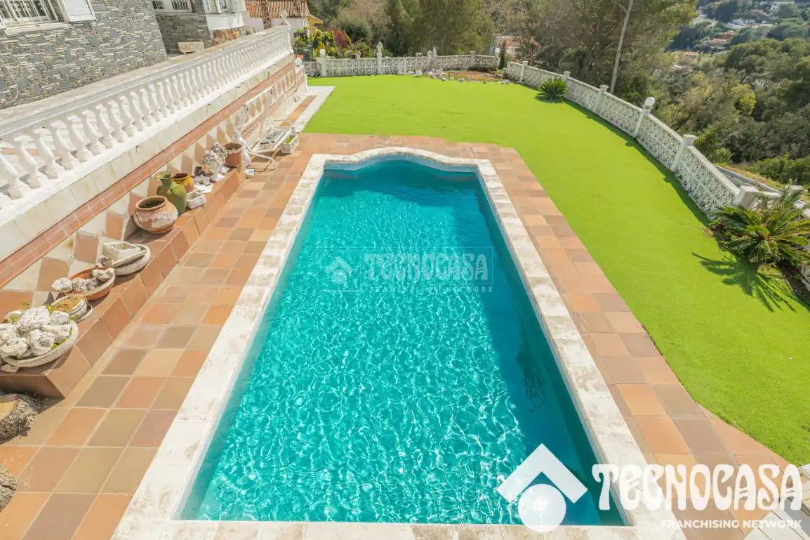 Piscina de Casa o chalet en venta en Argentona con Aire acondicionado y Terraza