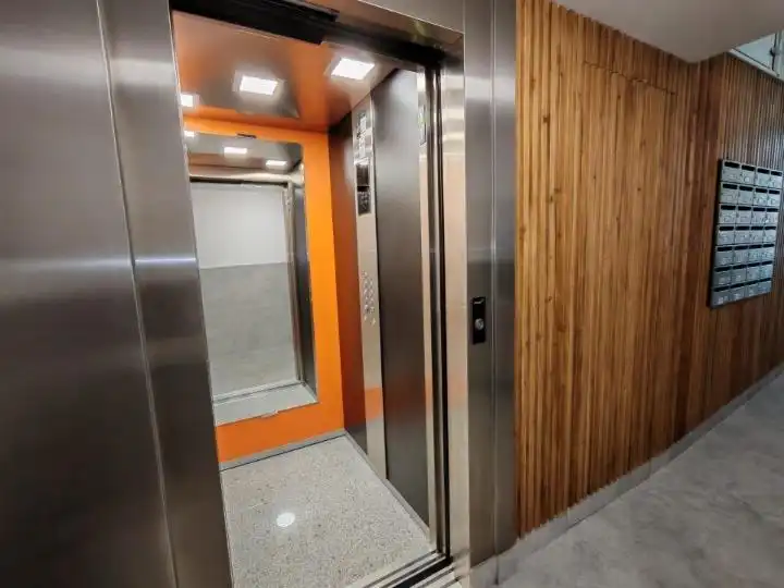 Piso en venta en Vigo  con Trastero