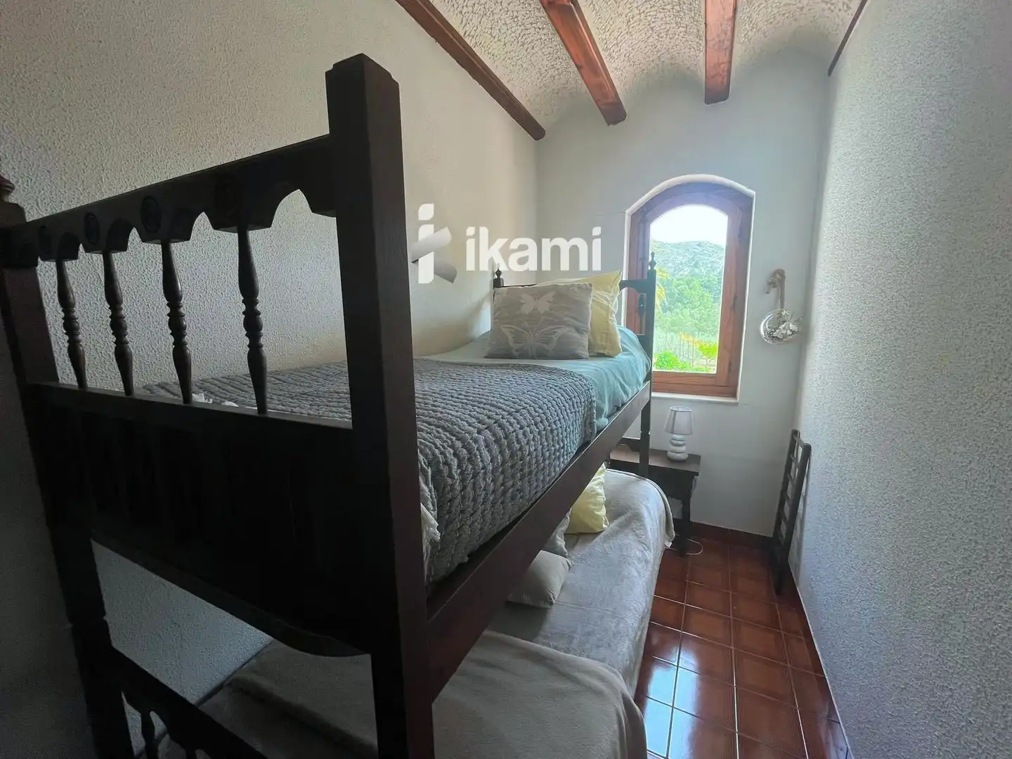Habitación de Casa o chalet en venta en Elda con Calefacción, Trastero y Piscina