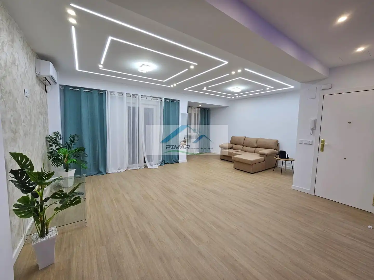 Appartamento con terrazza in vendita a Elche ciudad, imagen 3