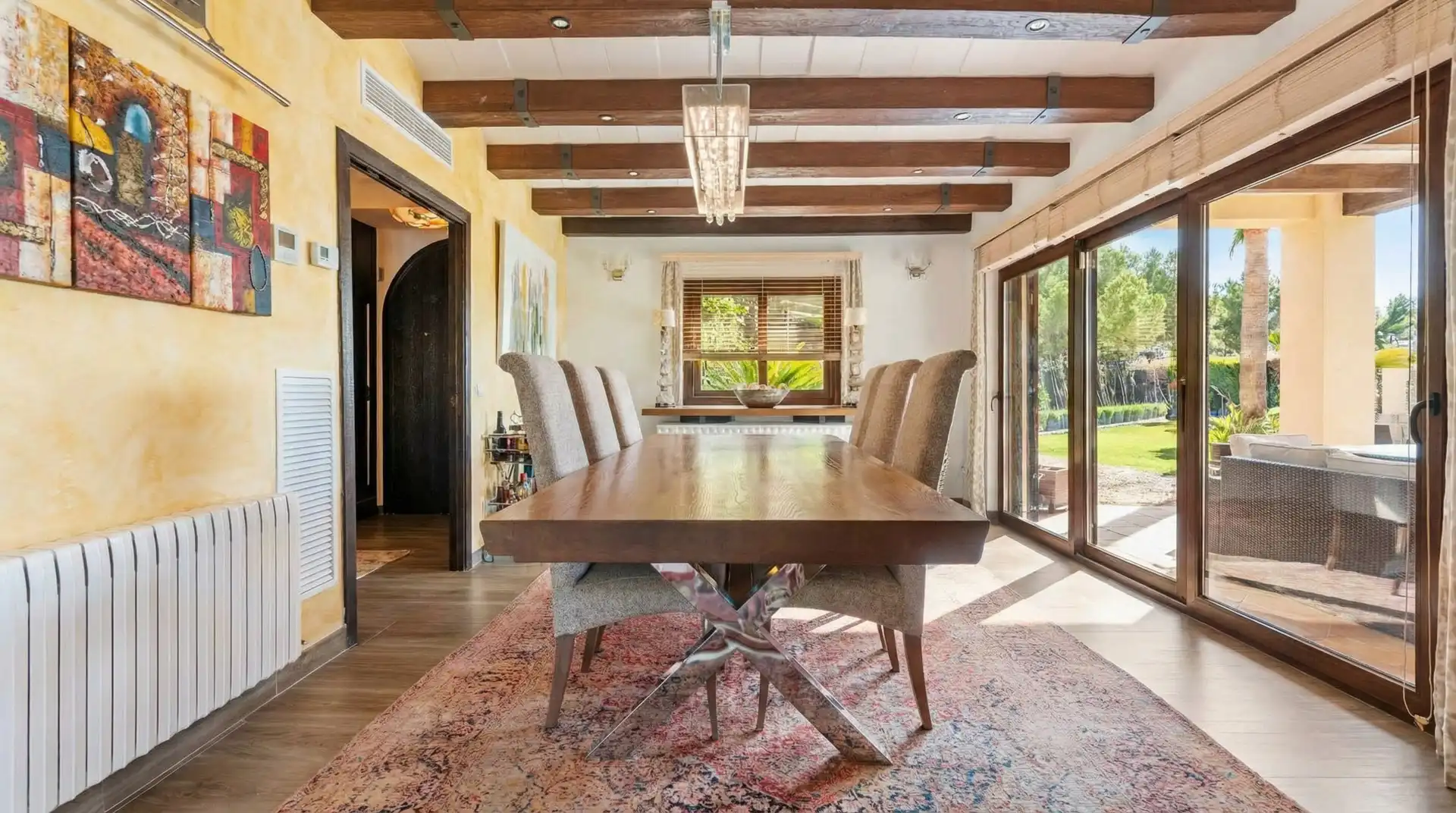 Esszimmer von Country house zum Verkauf in Calvià mit Klimaanlage, Heizung und Terrasse