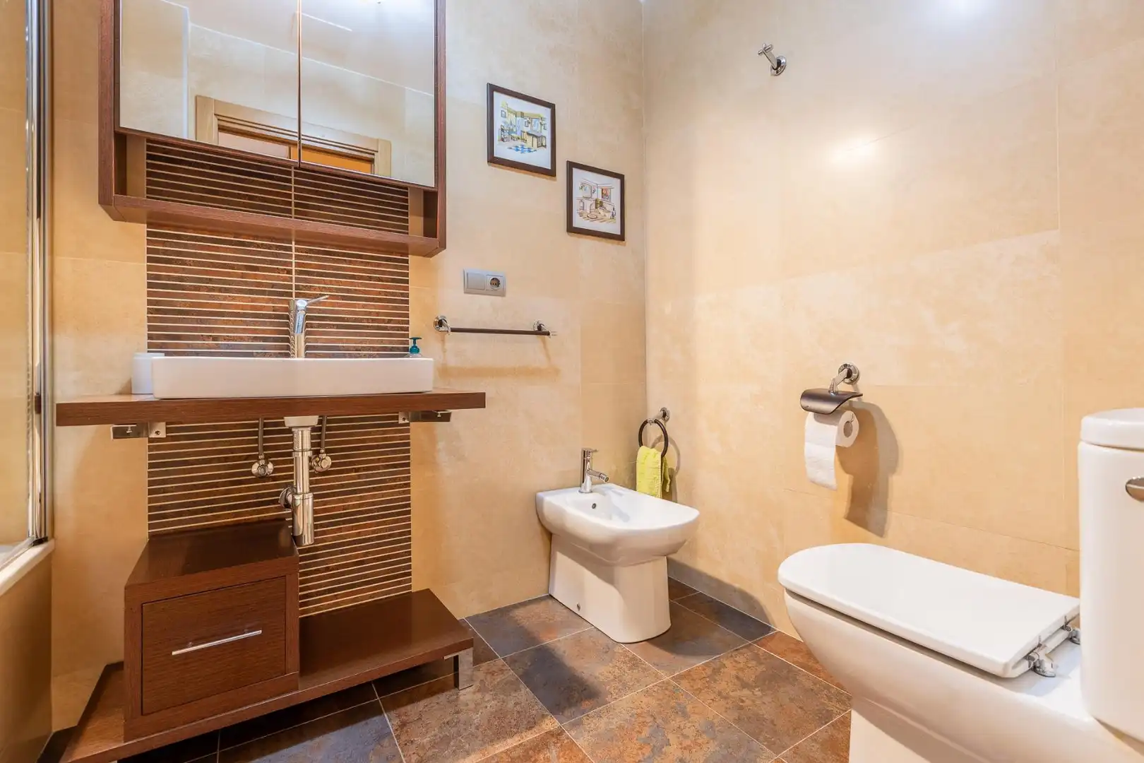 Badezimmer von Wohnung zum Verkauf in Sada (A Coruña) mit Privatgarten, Terrasse und Abstellraum