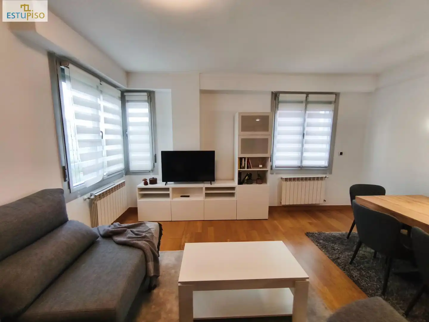 Wohnzimmer von Wohnung zum Verkauf in Vitoria - Gasteiz mit Heizung, Terrasse und Abstellraum