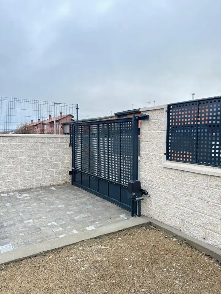 Terrasse von Haus oder Chalet zum Verkauf in Palazuelos de Eresma mit Privatgarten, Terrasse und Abstellraum