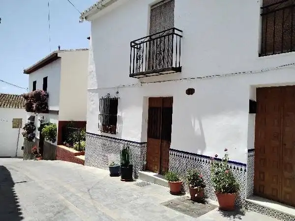 Vista exterior de Casa adosada en venda en Almogía