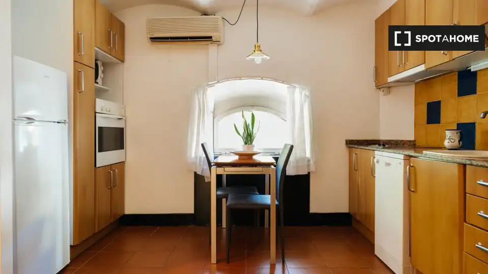 Flat to rent in Ciutat Vella, imagen 3