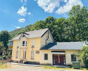 Exterior view of Country house for sale in Canfranc  with Terrace and Balcony