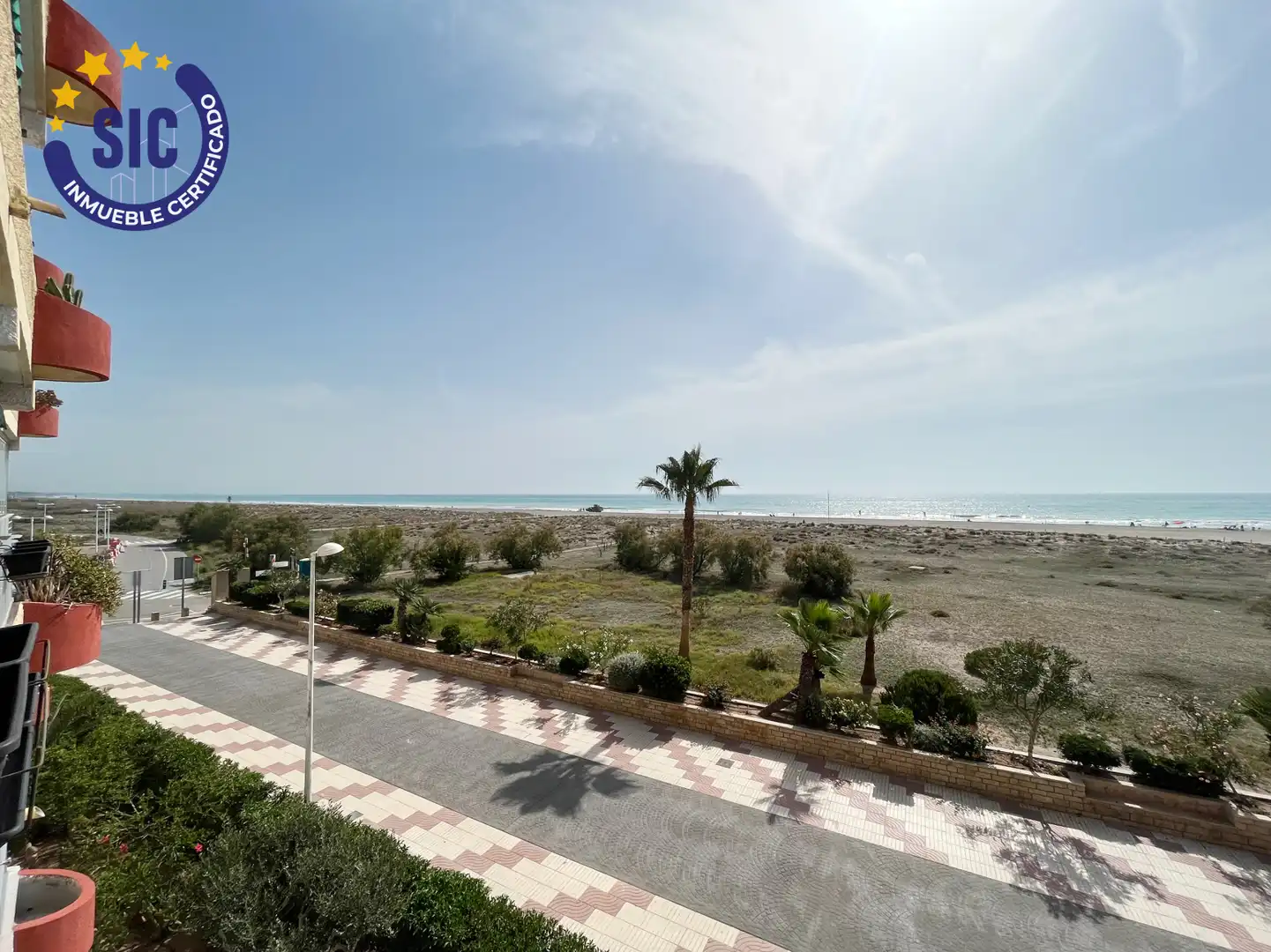 Vista exterior de Pis en venda en Canet d'En Berenguer amb Terrassa