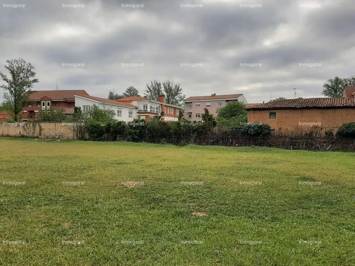 Terreni e lotti in vendita a Villaquilambre, imagen 2