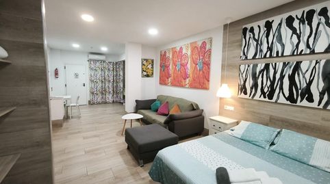 Foto 2 de Estudio de alquiler en Maestro Lecuona, 2, La Unión - Cruz de Humilladero - Los Tilos, Málaga Capital