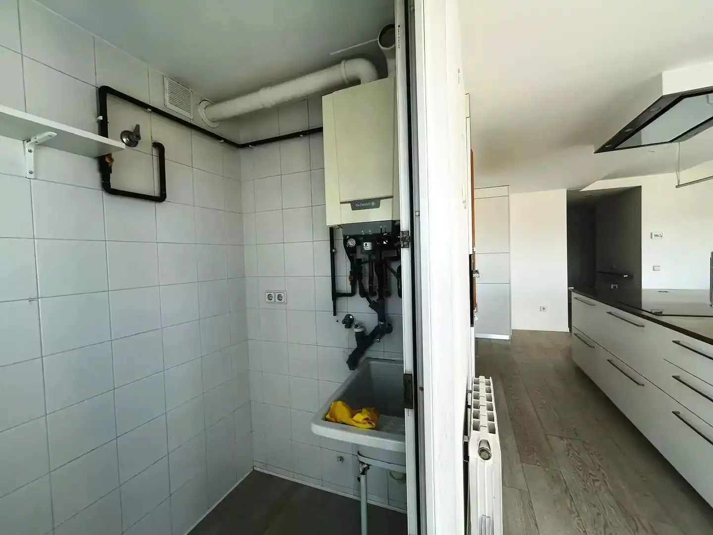 Badezimmer von Wohnung zur Miete in Girona mit Klimaanlage, Heizung und Parkett
