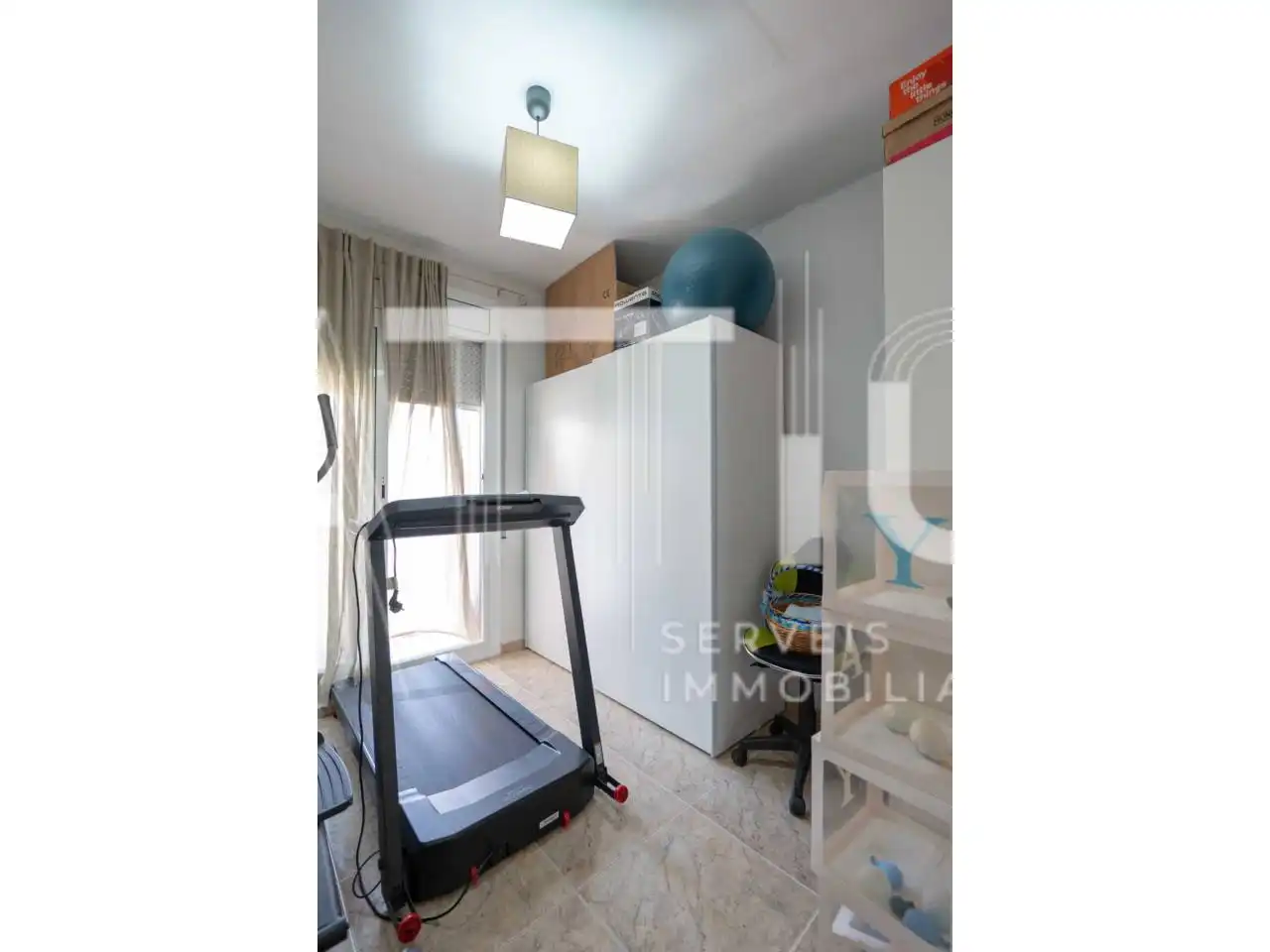 Habitación de Apartamento en venta en Sabadell con Aire acondicionado, Calefacción y Trastero