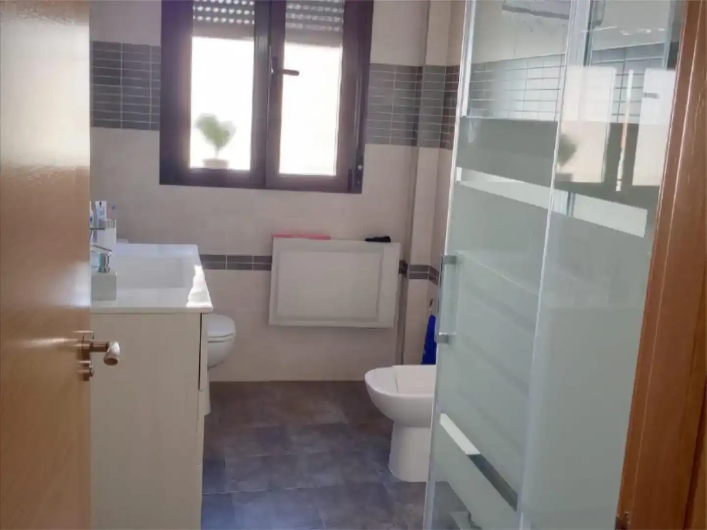 Baño de Casa o chalet en venta en Torrecilla de los Ángeles con Aire acondicionado, Trastero y Amueblado