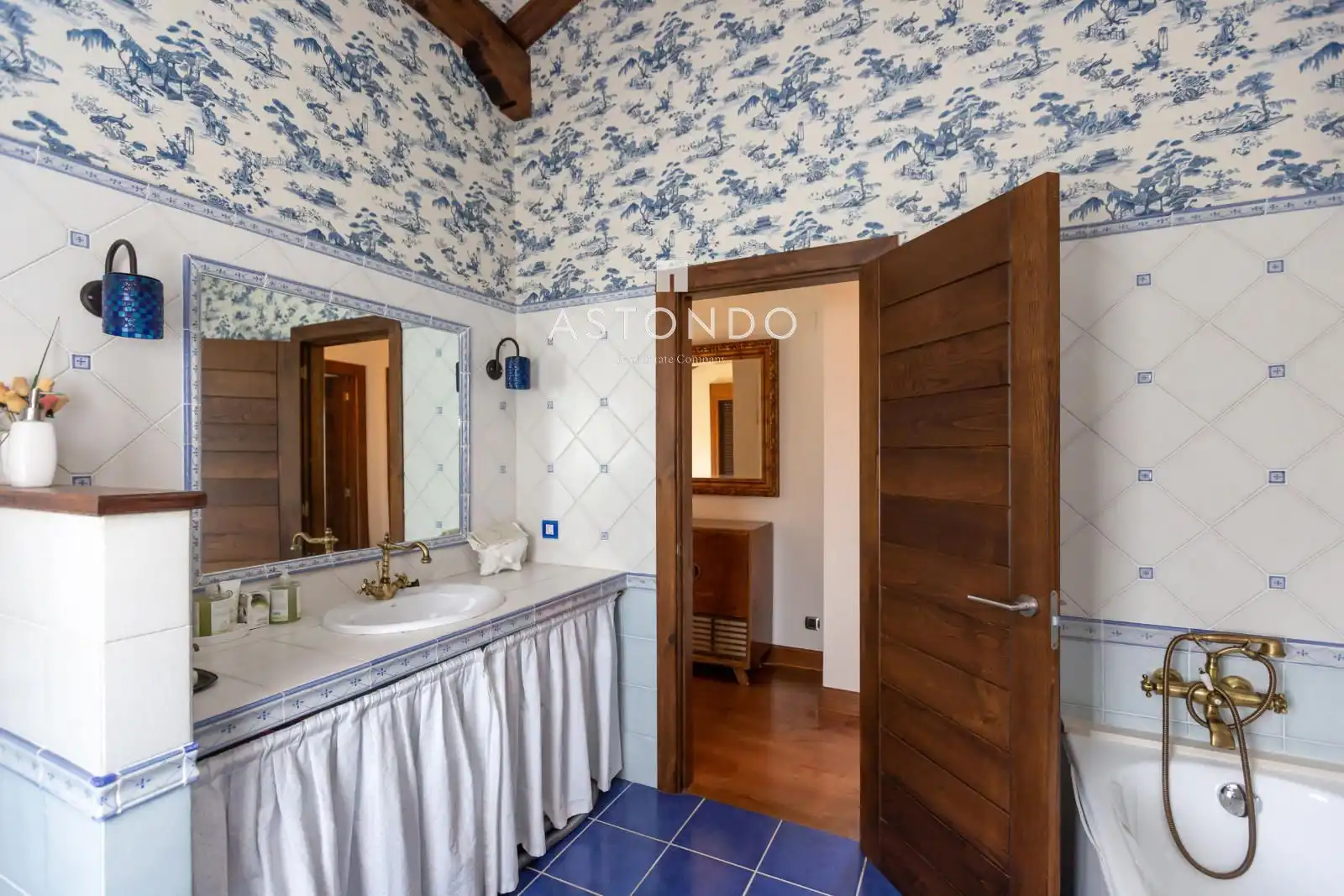 Baño de Casa o chalet en venta en Bareyo con Calefacción, Jardín privado y Terraza