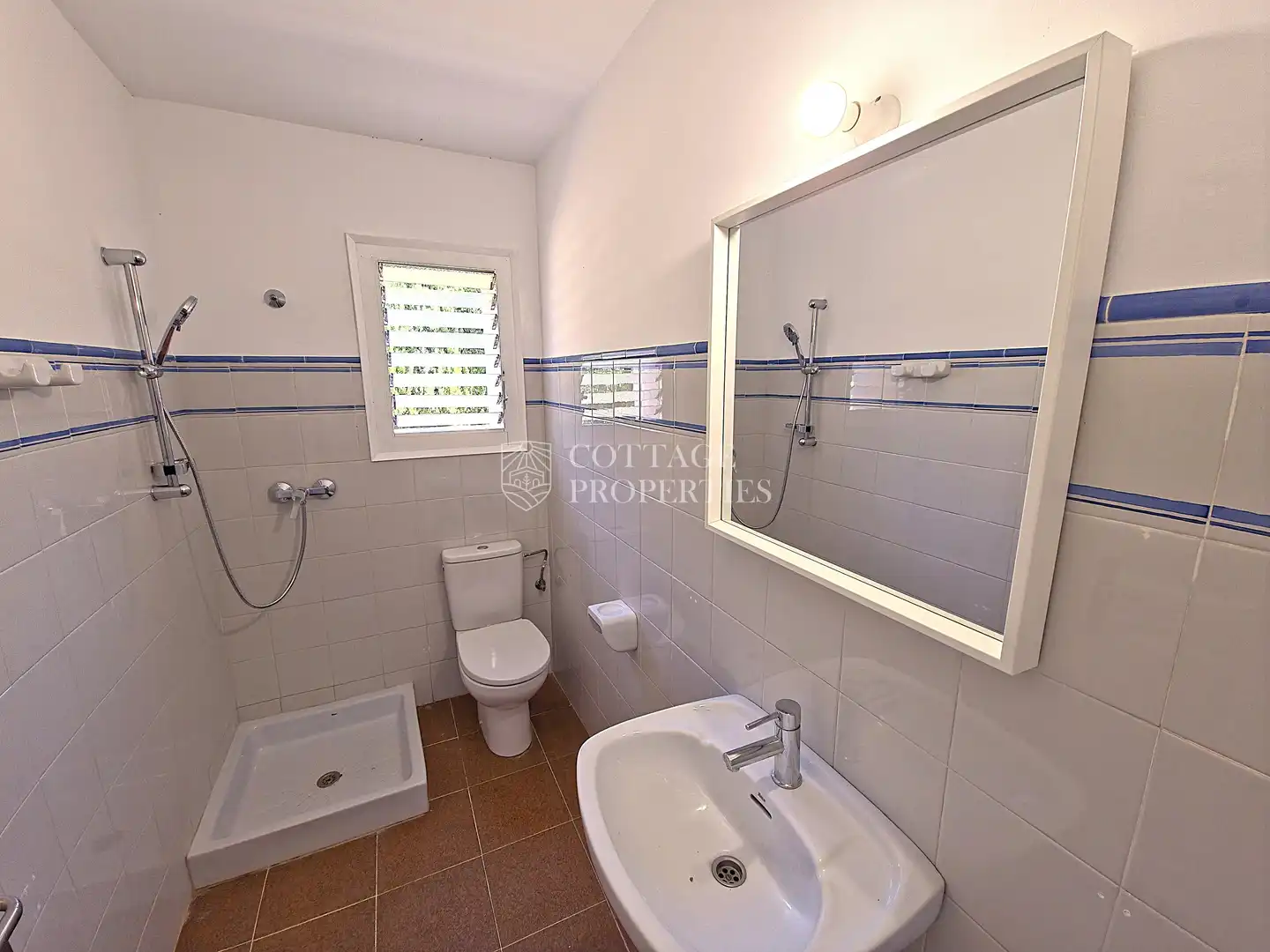 Baño de Finca rústica en venta en Vilademuls con Jardín privado, Terraza y Alarma