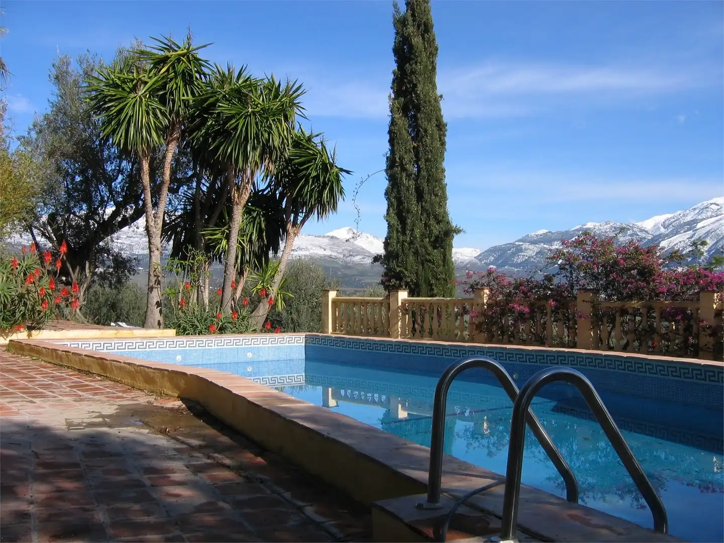 Immobles singulars amb piscina en venda a Viñuela, imagen 8