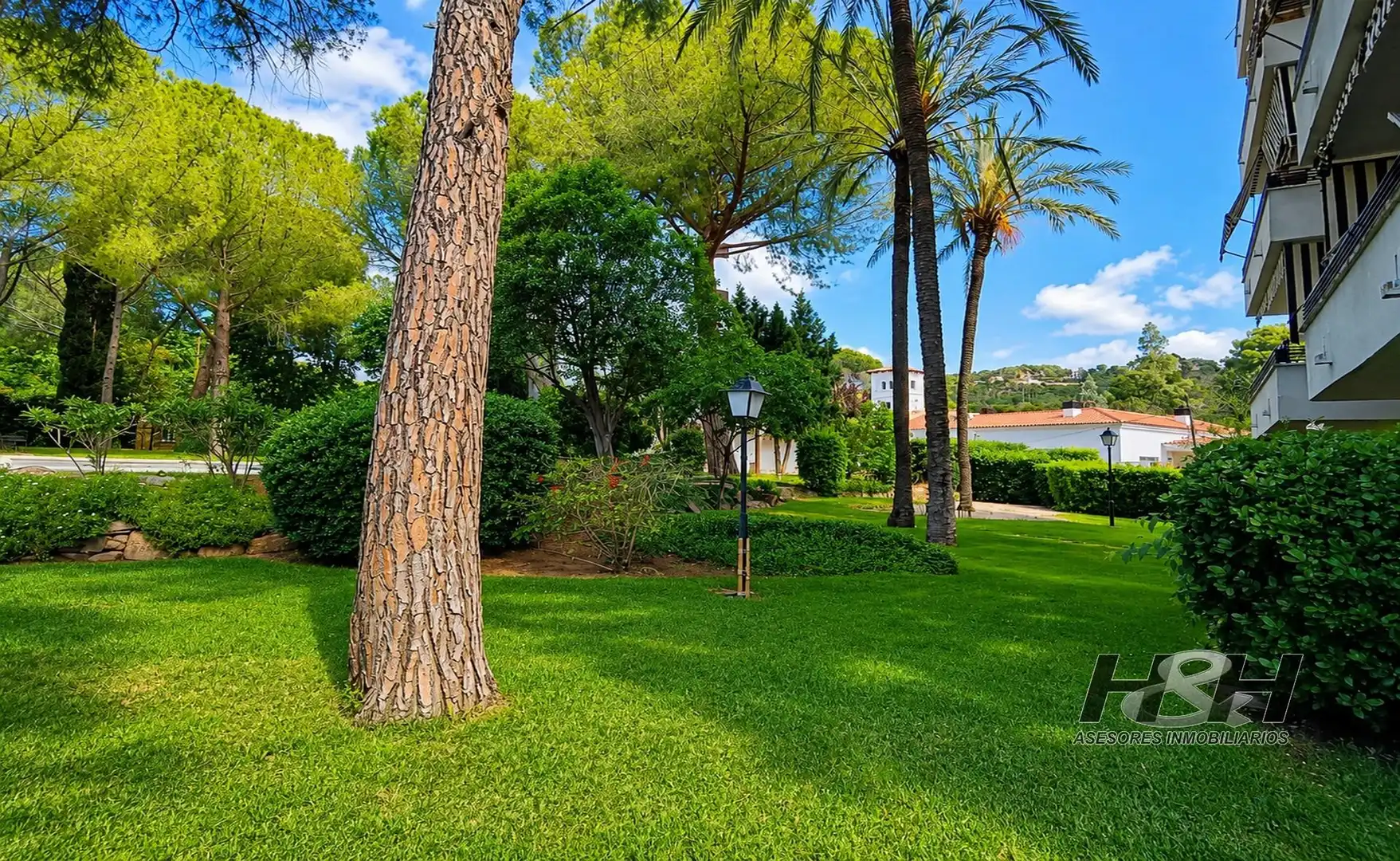 Jardín de Piso en venta en Náquera con Jardín privado, Terraza y Balcón