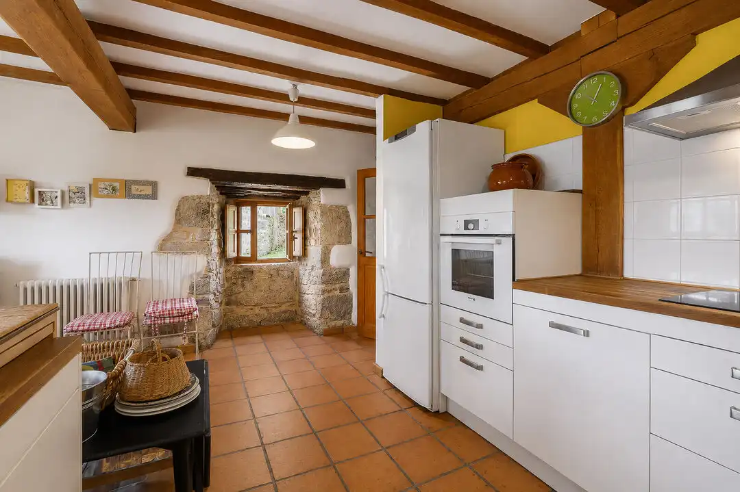 Cocina de Casa o chalet en venta en Ayala / Aiara con Aire acondicionado, Calefacción y Jardín privado