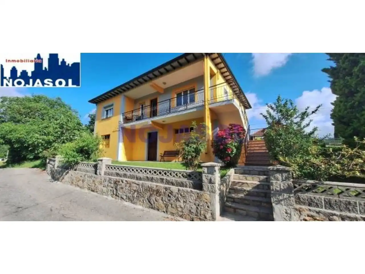 Außenansicht von Haus oder Chalet zur Miete in Hazas de Cesto mit Heizung, Privatgarten und Parkett